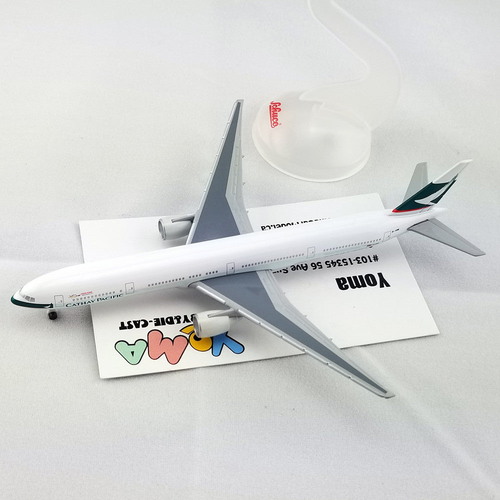 Schuco 1:600 Boeing B777-300 Cathay Pacific 403551679