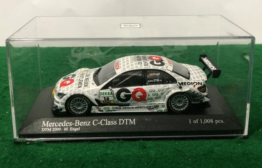Minichamps 1:43 Mercedes-Benz C-Class (2008) Team GQ AMG Mercedes Maro Engel #16 DTM 2009 400093816