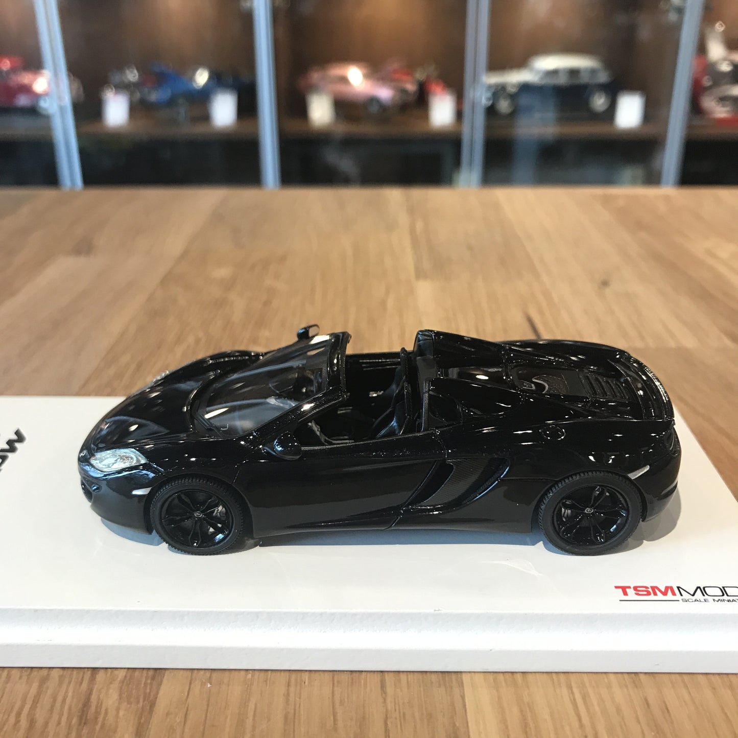 TSM 1:43 2013 McLaren MP4-12C Spider RHD Carbon Black TSM134340