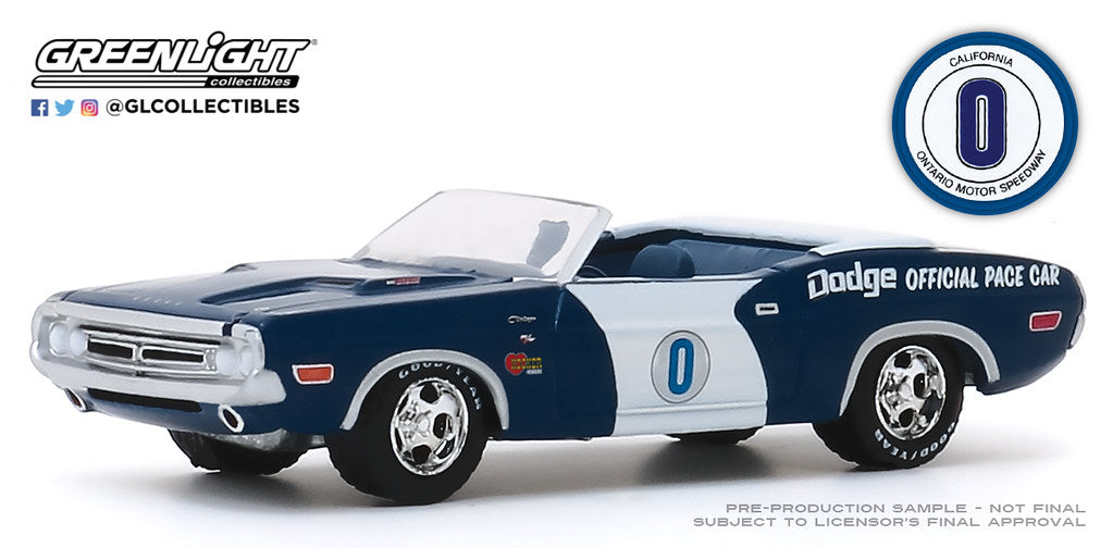 GreenLight 1:64 1971 Dodge Challenger Convertible Ontario Motor Speedway Dodge Official Pace Car 30145