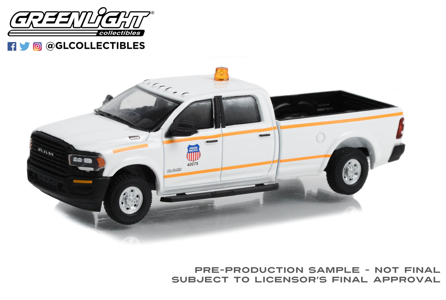 GreenLight 1:64 2022 Dodge Ram 2500 - Union Pacific Railroad Maintenance Truck 30387