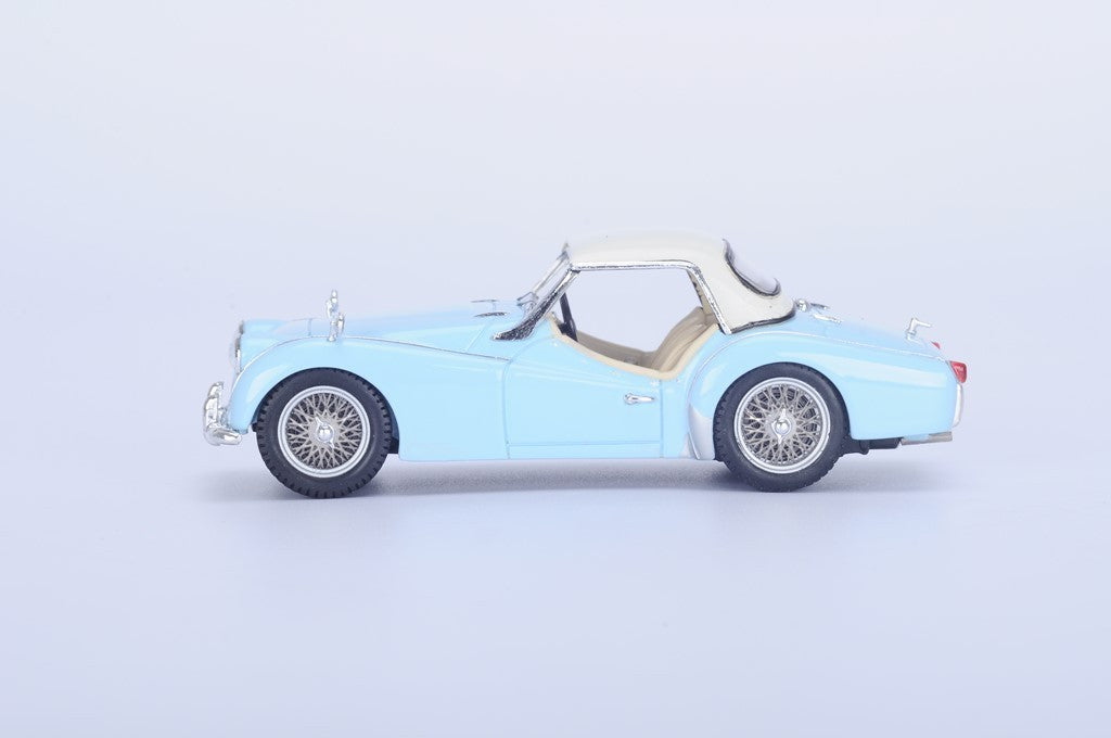 Spark 1:43 Triumph TR3 Hard Top 1956 S4946