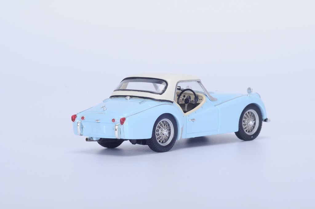 Spark 1:43 Triumph TR3 Hard Top 1956 S4946