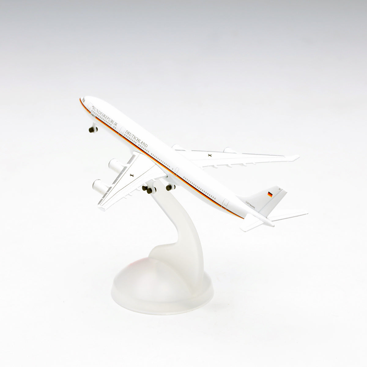 Schuco 1:600 Airbus A340-300 BRD Konrad Adenauer 403551666