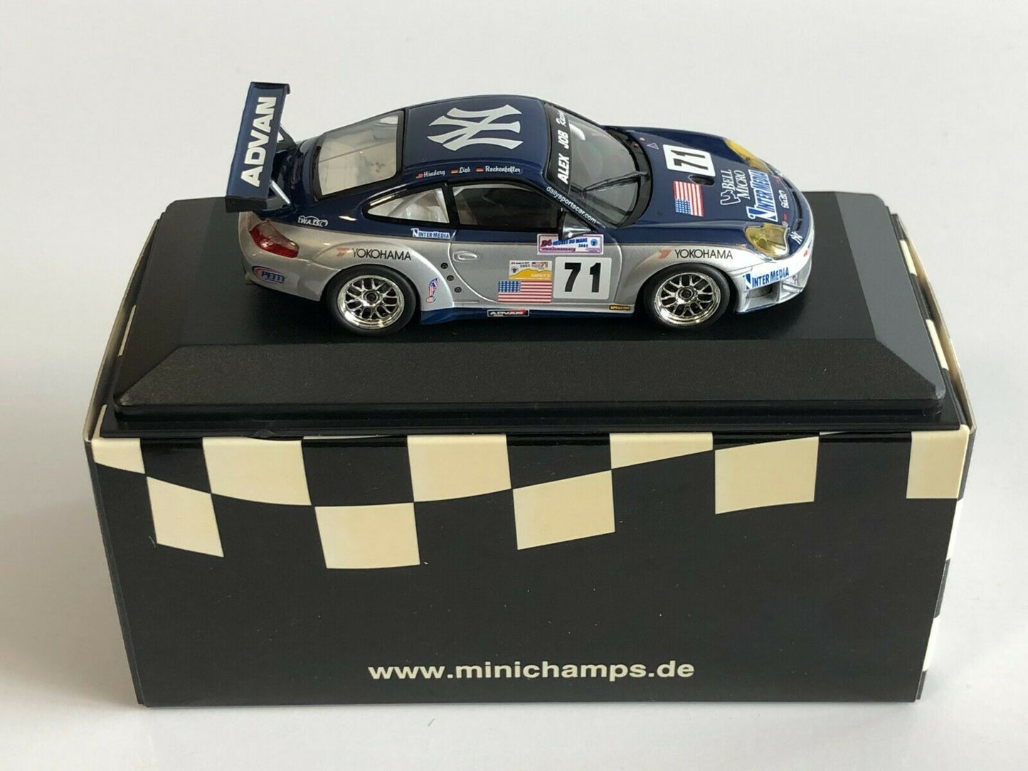 Minichamps 1:43 Porsche 911 GT3 RSR Hindery/Rockenfelle/Lieb Class winner Alex Job Racing #71 Le Mans 2005 400056471