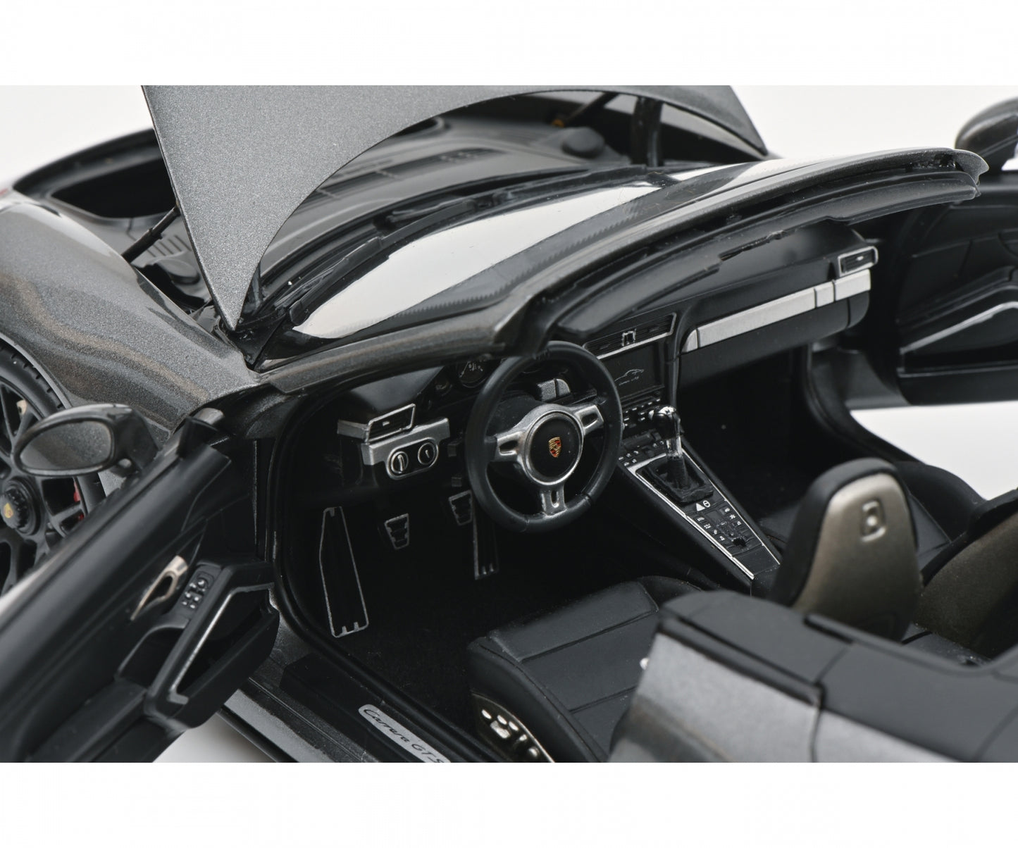 Schuco 1:18 Porsche 911 991 Carrera GTS Cabriolet Grey 450039800
