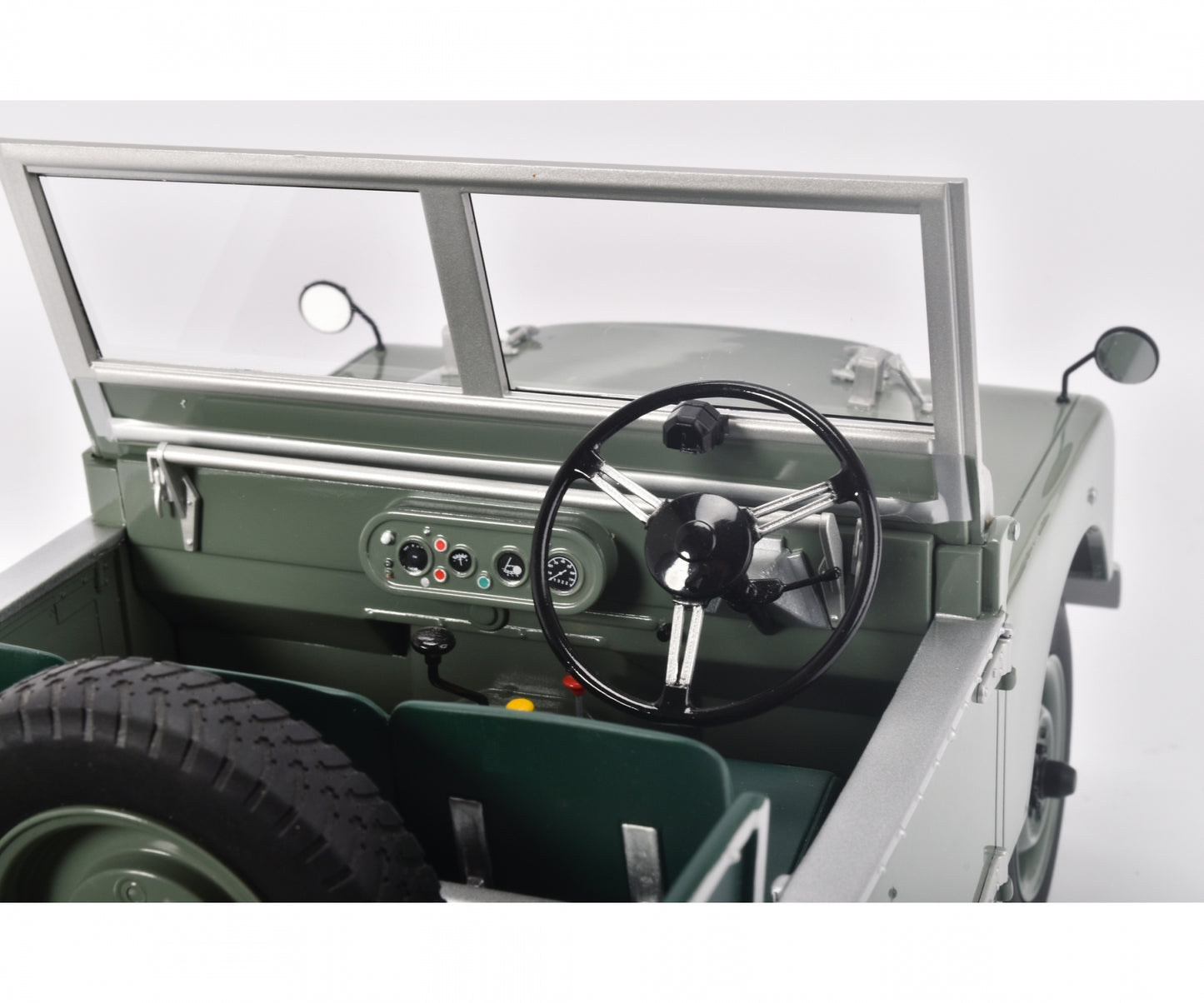 Schuco 1:12 Land Rover 80 450046800
