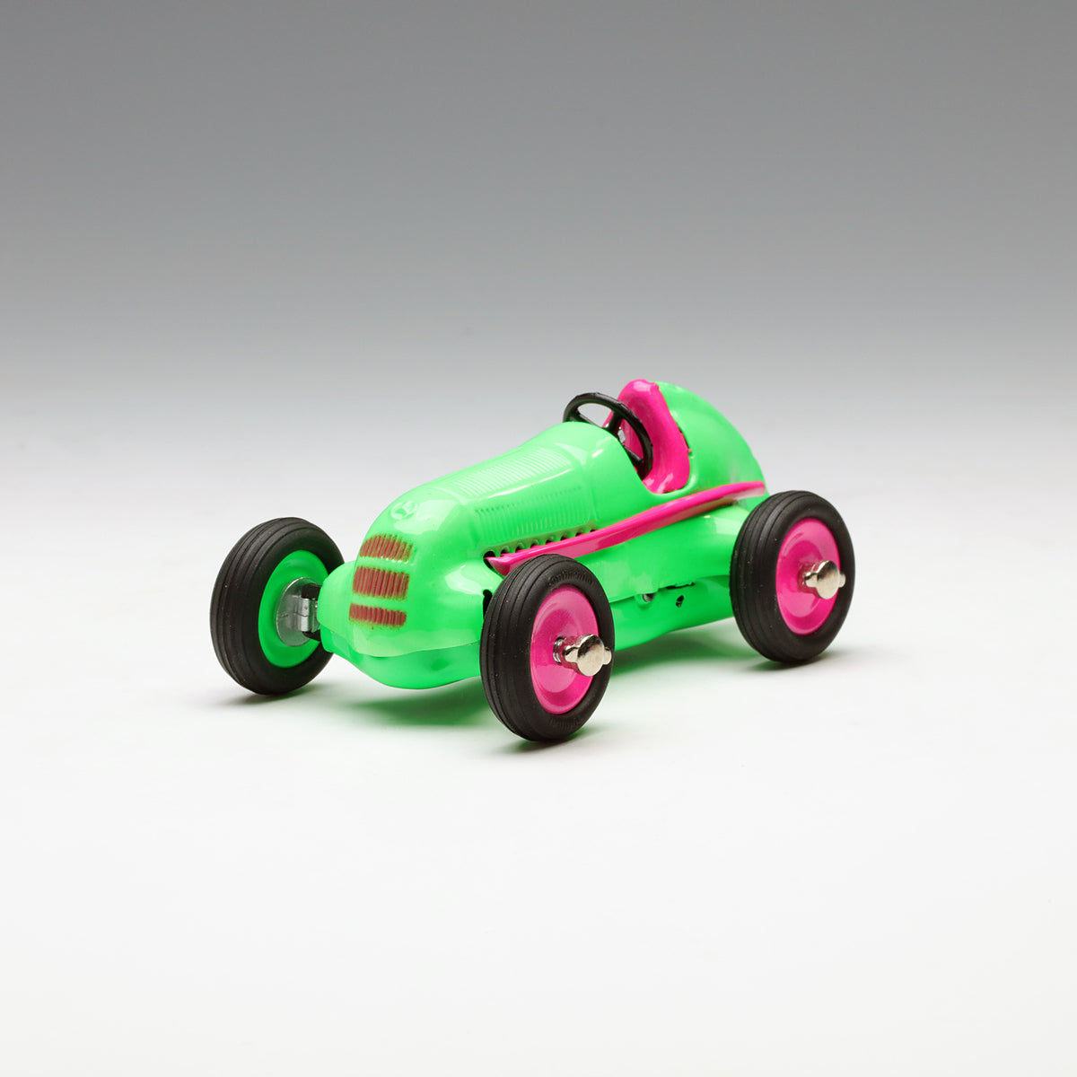Schuco POP Art Edition I Studio 1 Diecast Clockwork Racing car Green 450111500