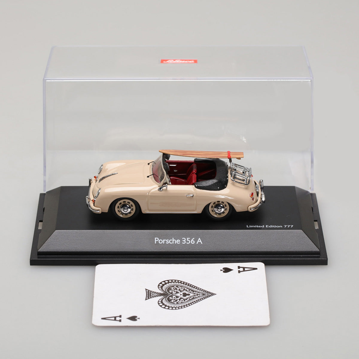 Schuco 1:43 Porsche 356 Cabriolet Edition 70 Jahre Porsche beige 450256900