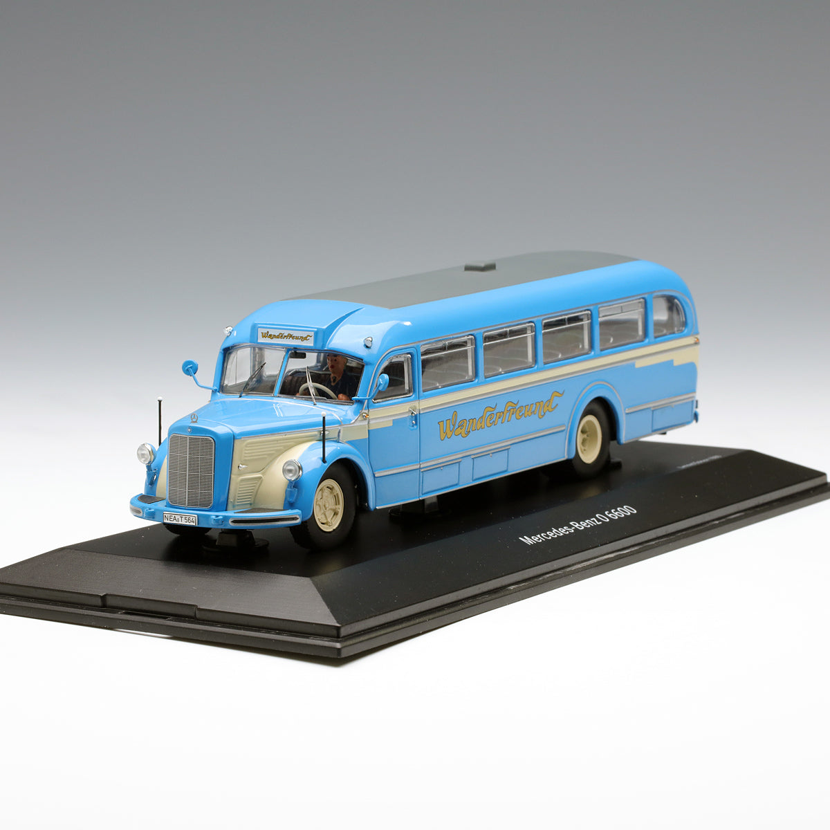 Schuco 1:43 Mercedes-Benz O6600 Wanderfreund 450274800