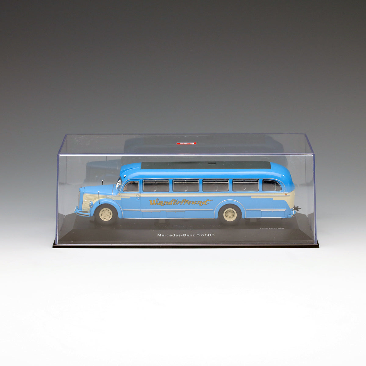 Schuco 1:43 Mercedes-Benz O6600 Wanderfreund 450274800