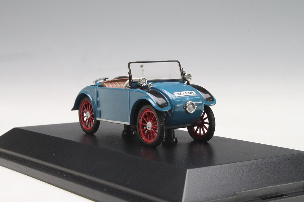 Schuco 1:43 Hanomag Kommissbrot Cabriolet blue 450295900
