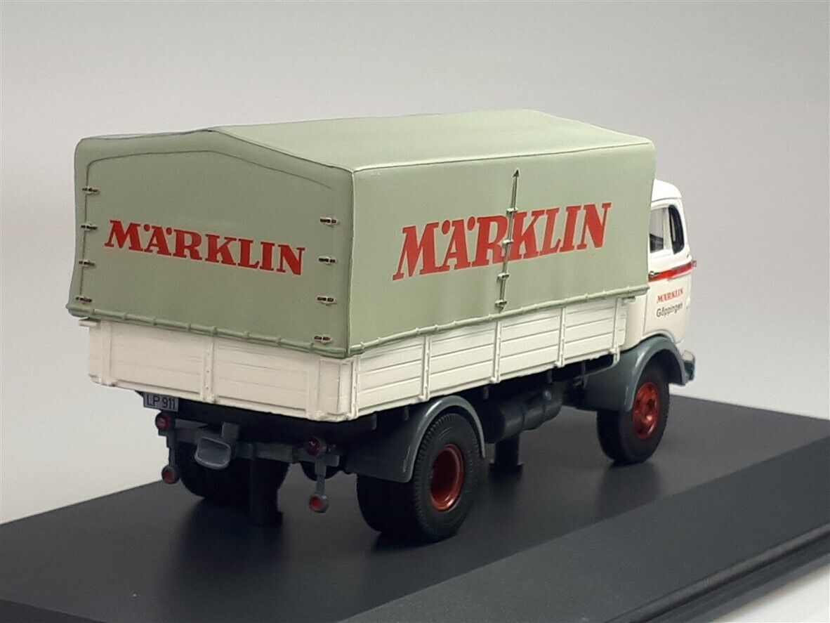 Schuco 1:43 Mercedes-Benz LP911 Marklin Flatbed Truck 450309900