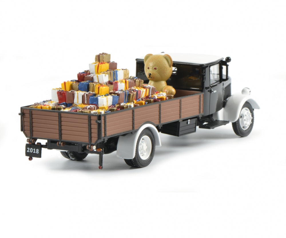 Schuco 1/43 Mercedes-Benz LO2750 Christmas 2018 450310400