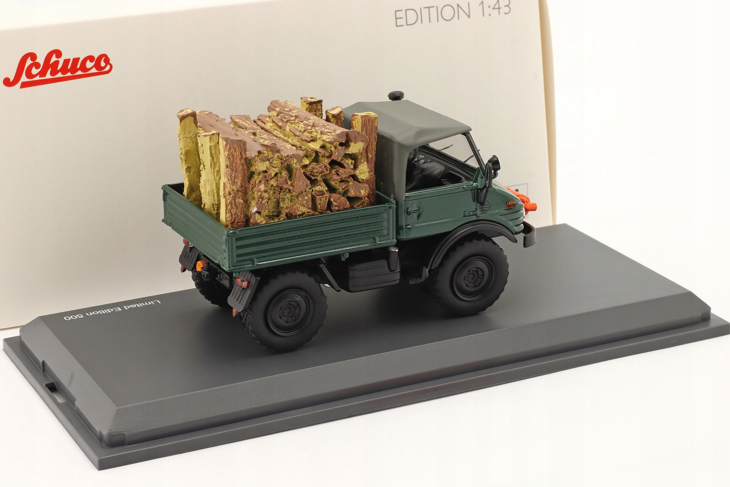 Schuco 1:43 Mercedes-Benz Unimog 406 With Wood 450314800