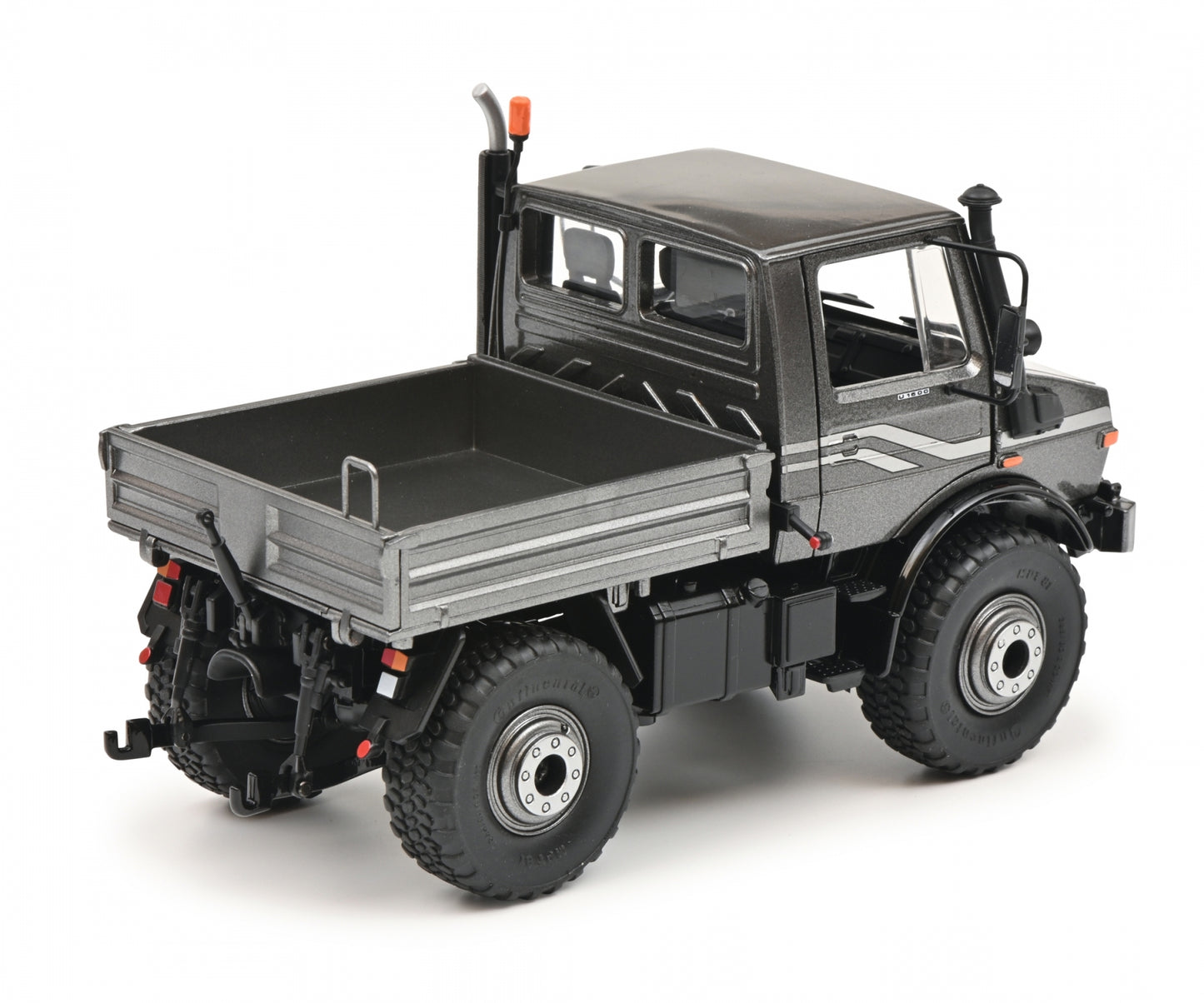 Schuco 1:32 Mercedes-Benz Unimog U1600 Gray 450775300