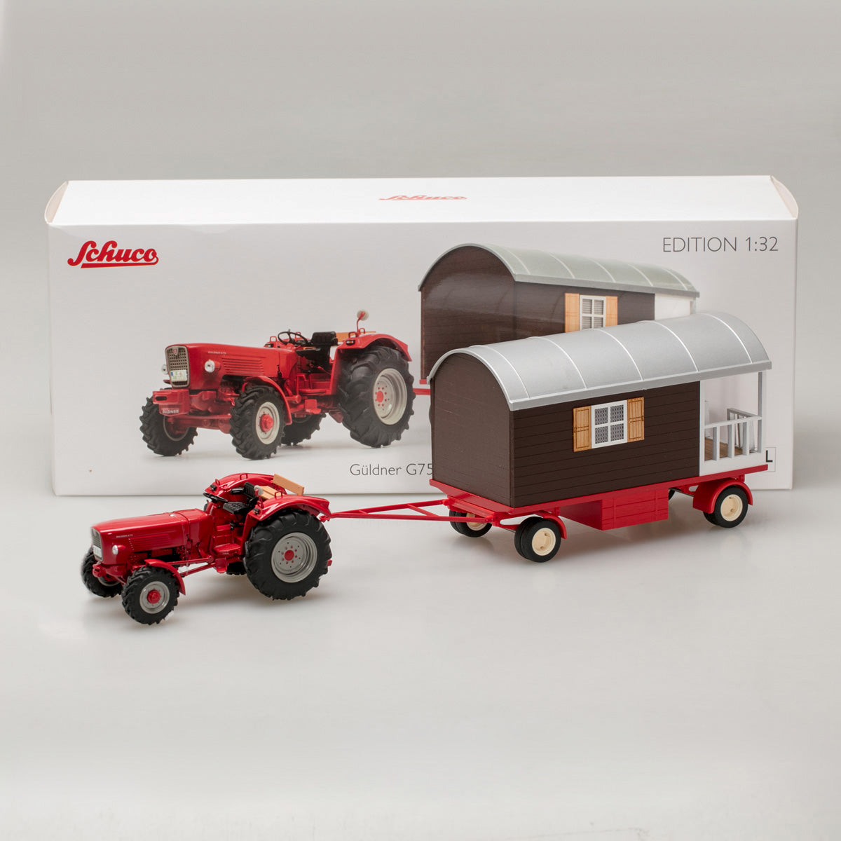 Schuco 1:32 Gueldner G75 A with trailer and balcony 450778500