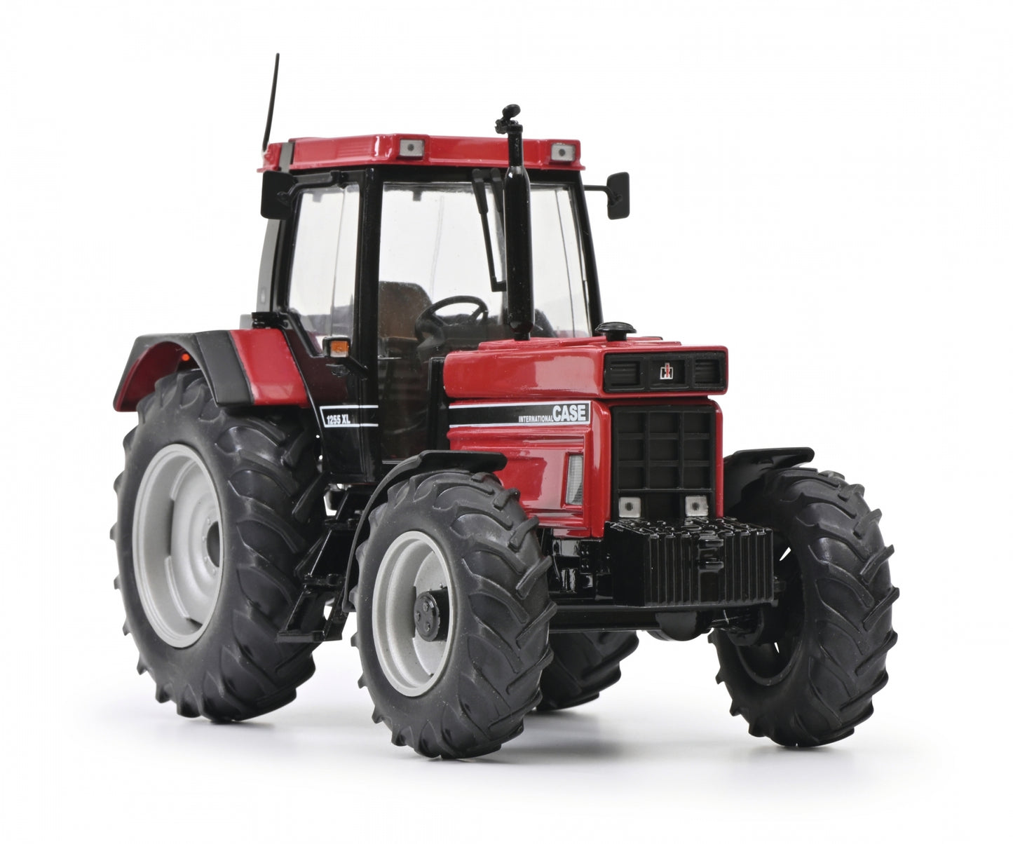 Schuco 1:32 Case International 1255 XL Tractor 450778700