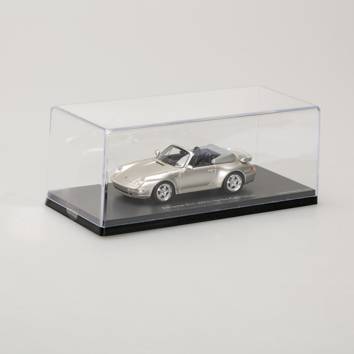 Schuco 1:43 Porsche 911 (993) Cabrio 450887900