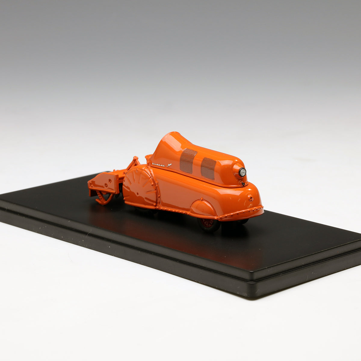 Schuco 1:43 Coffee plantation Tractor orange 450895000