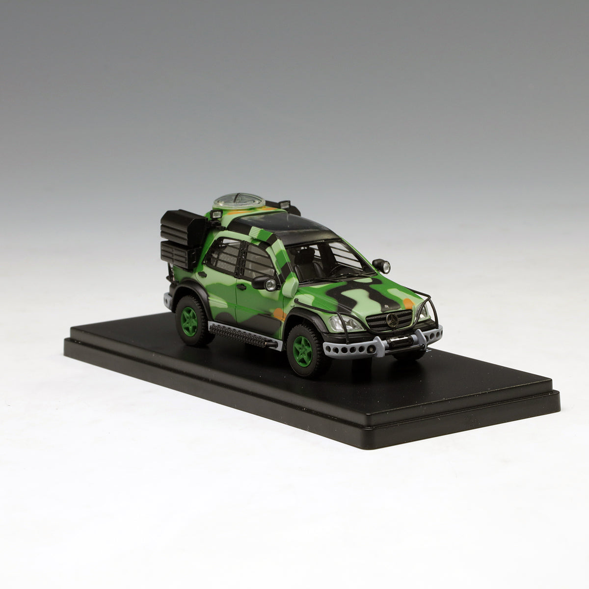 Schuco 1:43 Mercedes-Benz ML320 1997 Dino Park II 450898800