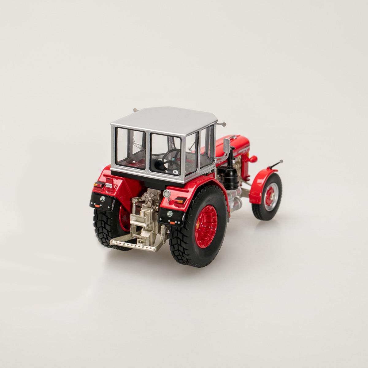 Schuco 1:32 Hurlimann DH 6 Tractor red 450902700