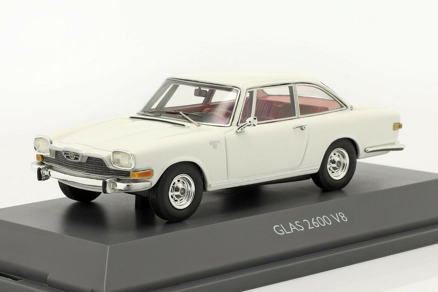 Schuco 1:43 GLAS 2600 V8 White 450913300