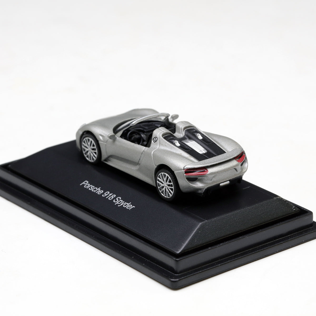 Schuco 1:87 Porsche 918 Spyder 452613900