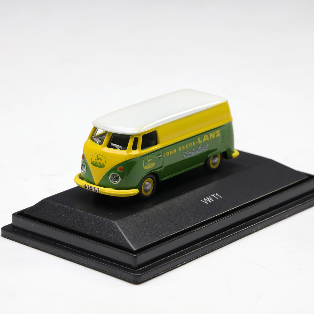 Schuco 1:87 Volkswagen T1 John Deere-Lanz box van 452617700