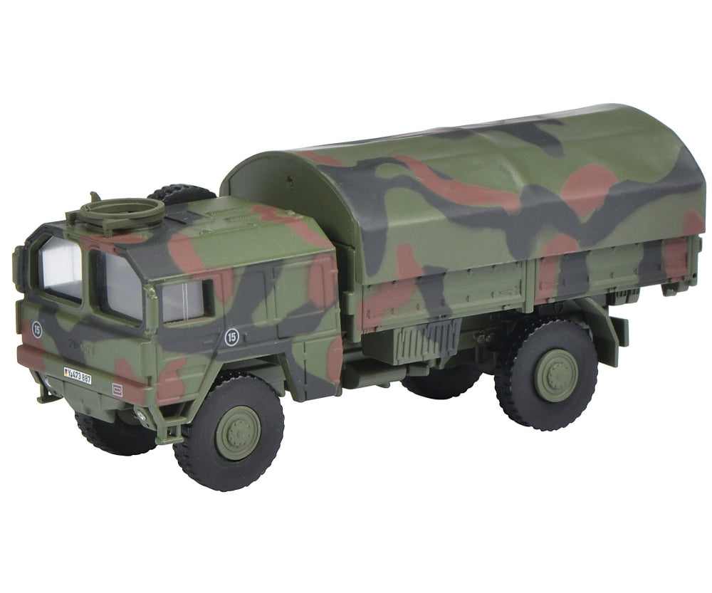 Schuco 1:87 MAN 5t GL truck Bundeswehr camouflaged 452625900