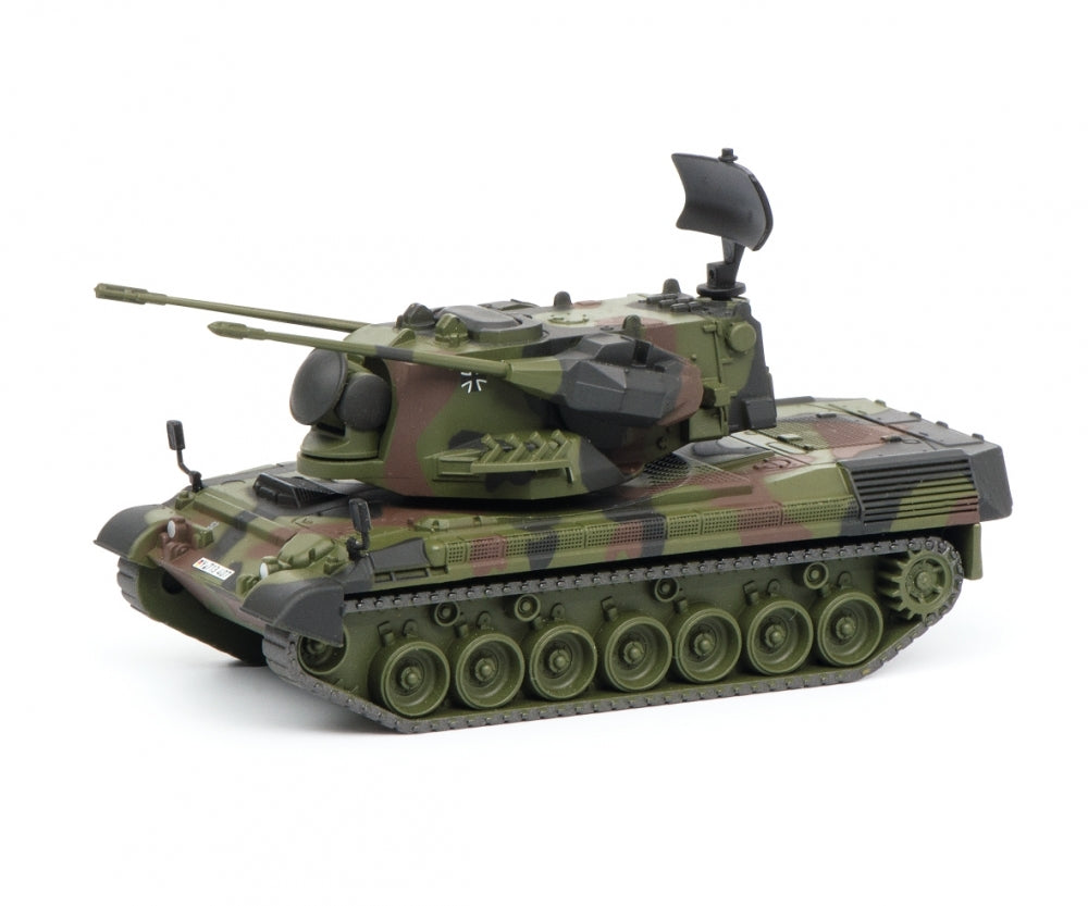 Schuco 1:87 Gepard Flakpanzer Bundeswehr camouflaged 452635500
