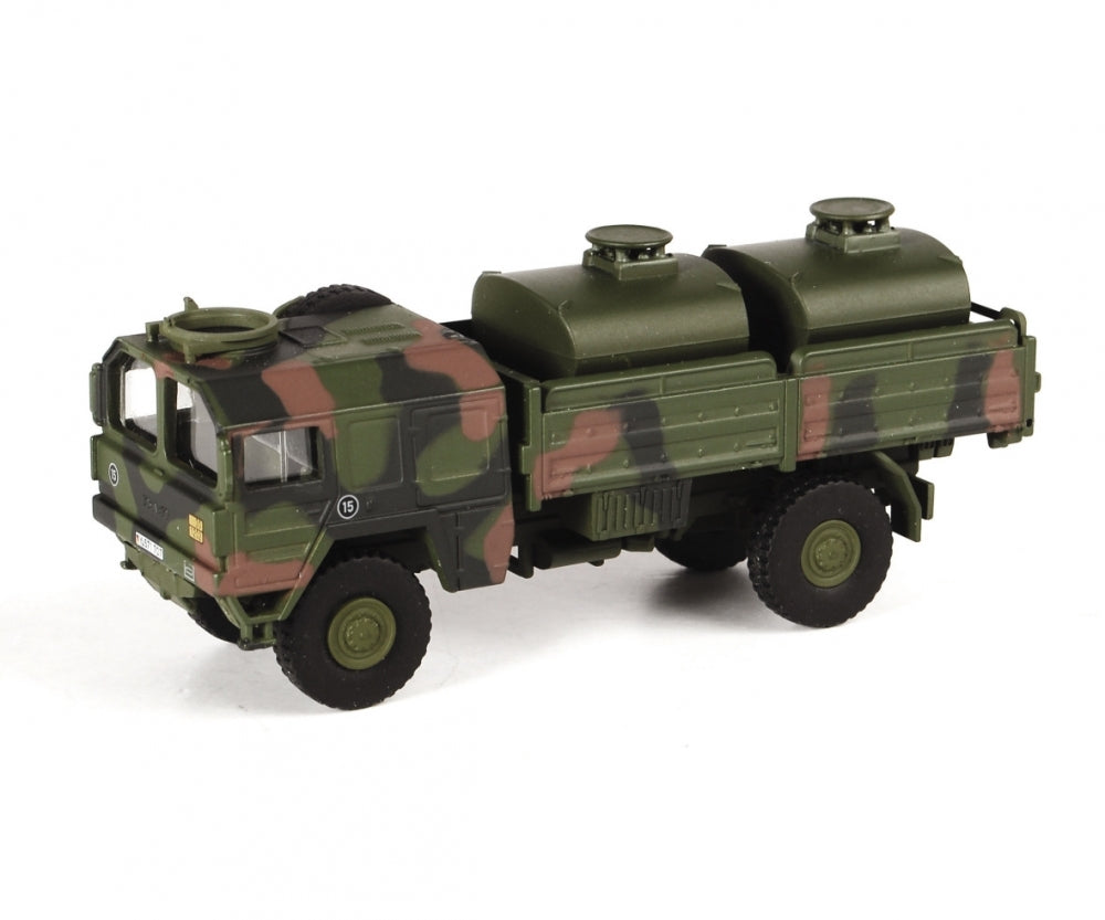 Schuco 1/87 MAN 5t gl KAT1 tank truck Bundeswehr camouflaged 452636400