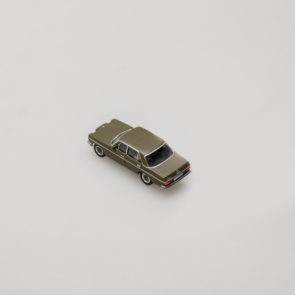 Schuco 1:87 Mercedes-Benz 200/8 commander vehicle Bundeswehr 452636700