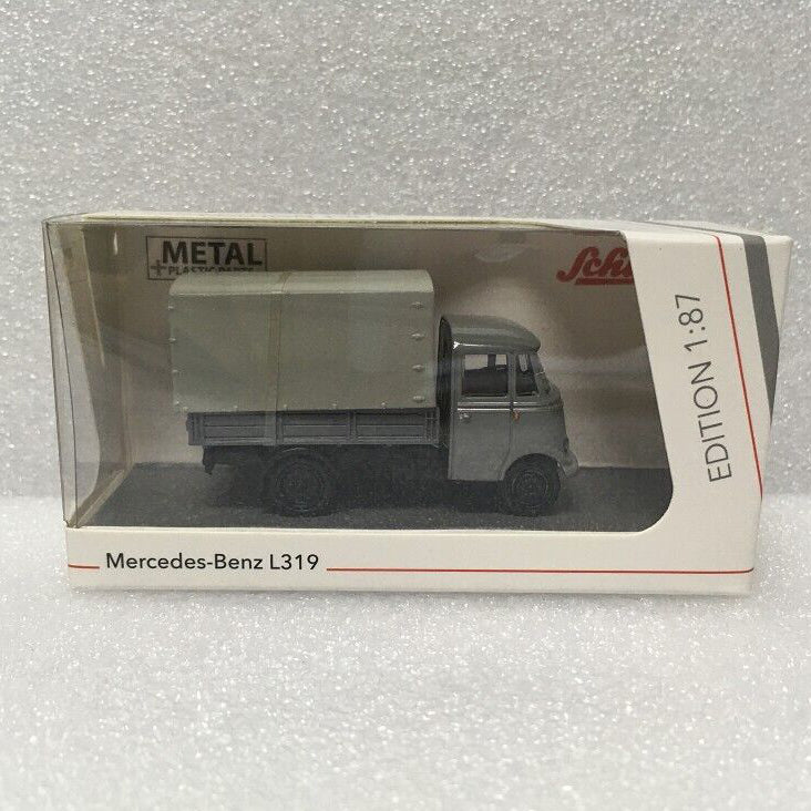 Schuco 1:87 Mercedes-Benz L319 Flatbed Truck 452661600