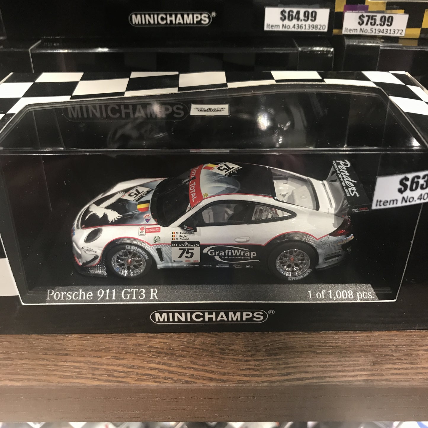 Minichamps 1:43 Porsche 911 GT3 R Prospeed Competition #75 24H SPA 2011 400118975