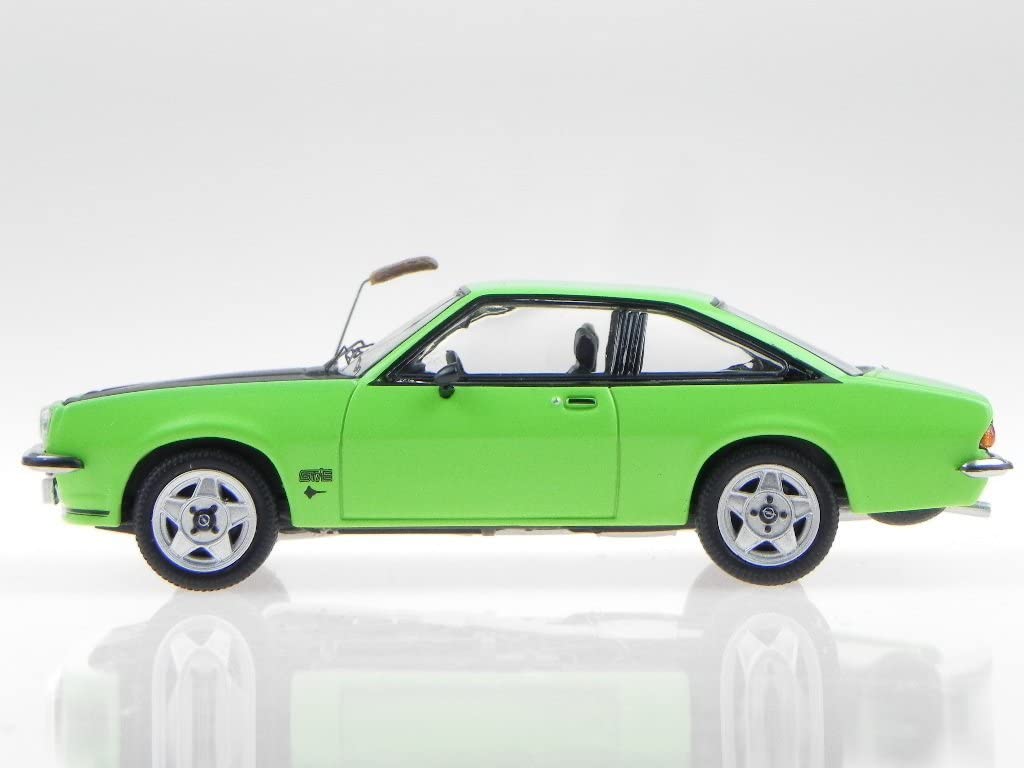 Schuco 1:43 Opel Manta B Green/Black 450276300