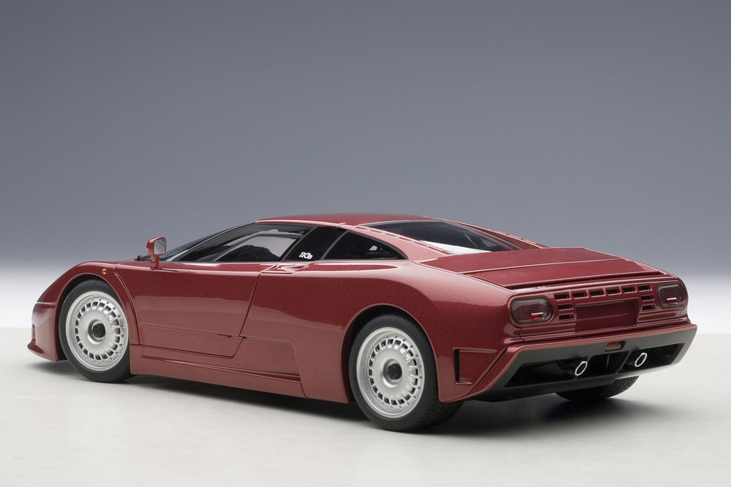AUTOart 1:18 Bugatti EB110 GT (Rosso Scuro) 70977