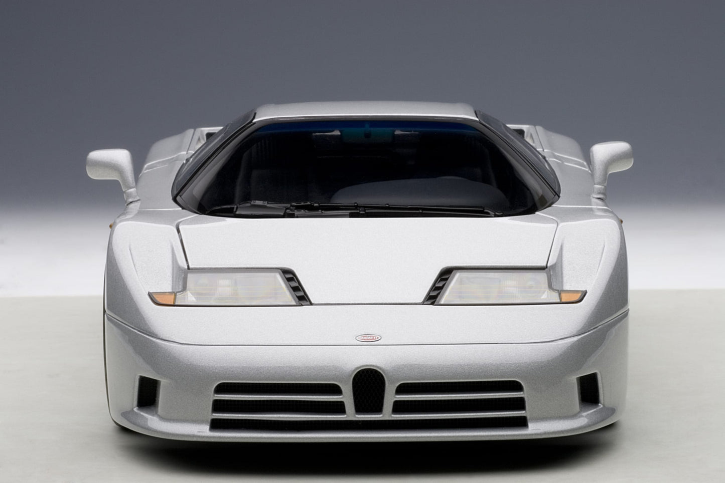 AUTOart 1:18 Bugatti EB110 GT (Grigio Metallizzato) 70979