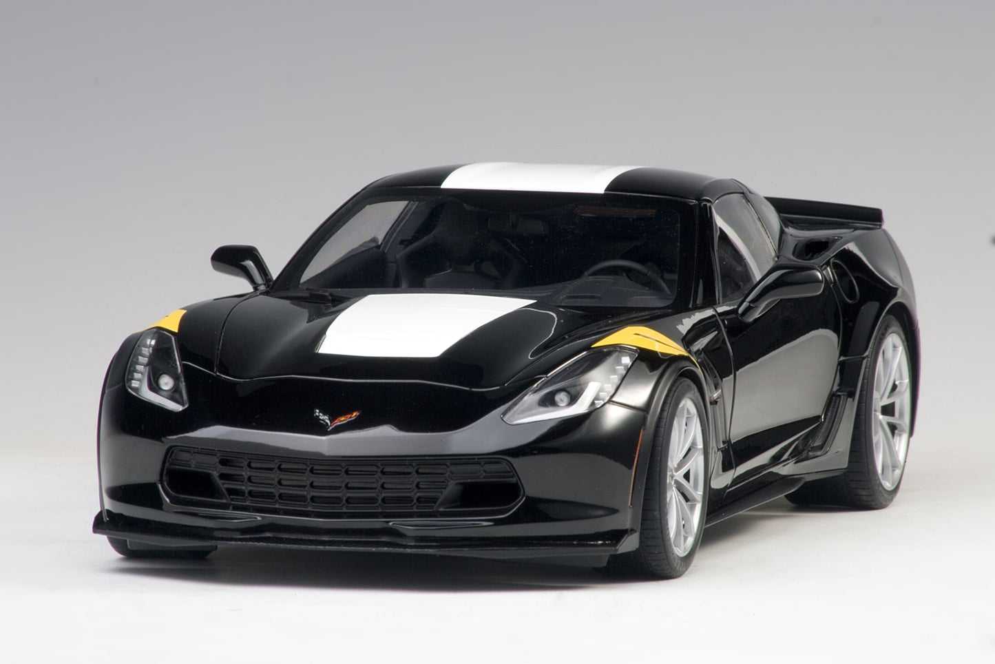 AUTOart 1:18 Chevrolet Corvette C7 Grand Sport (Black) 71273