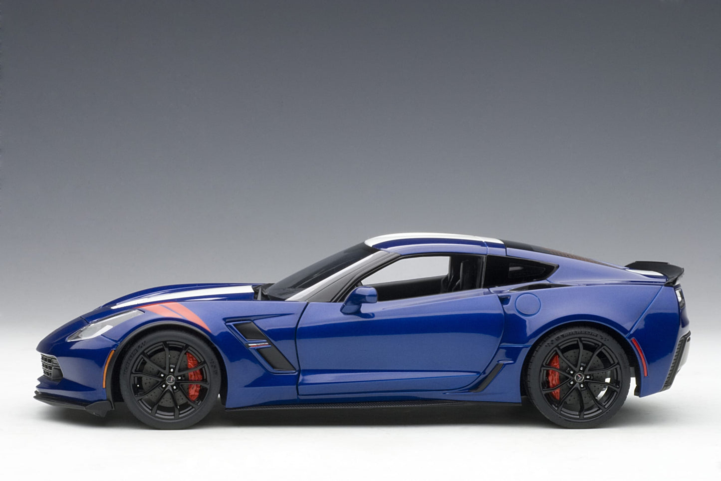 AUTOart 1:18 Chevrolet Corvette C7 Grand Sport (Admiral Blue) 71275