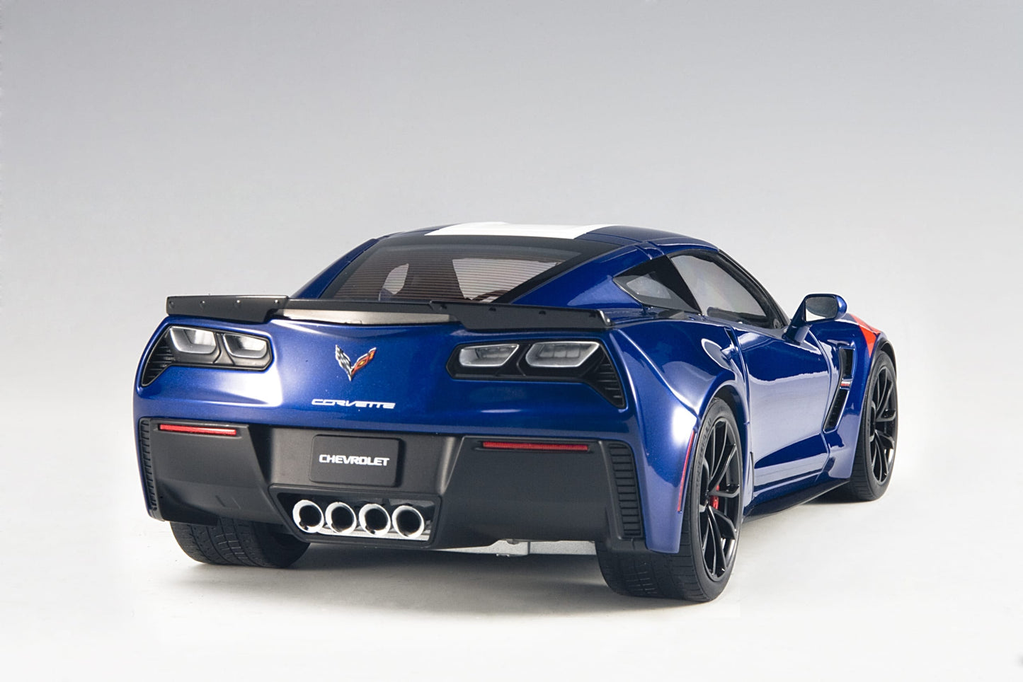 AUTOart 1:18 Chevrolet Corvette C7 Grand Sport (Admiral Blue) 71275