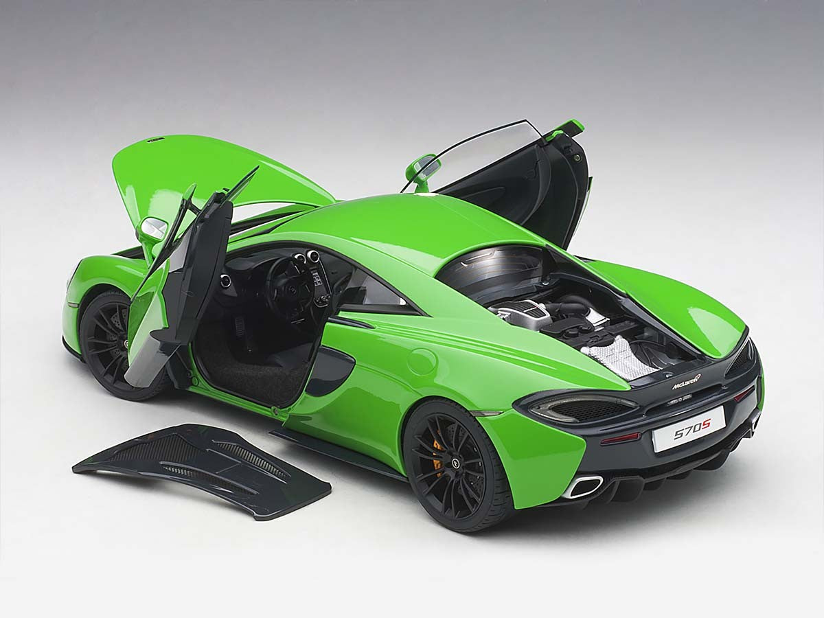 AUTOART 1/18 McLAREN 570S (MANTIS GREEN/BLACK WHEELS) 76042