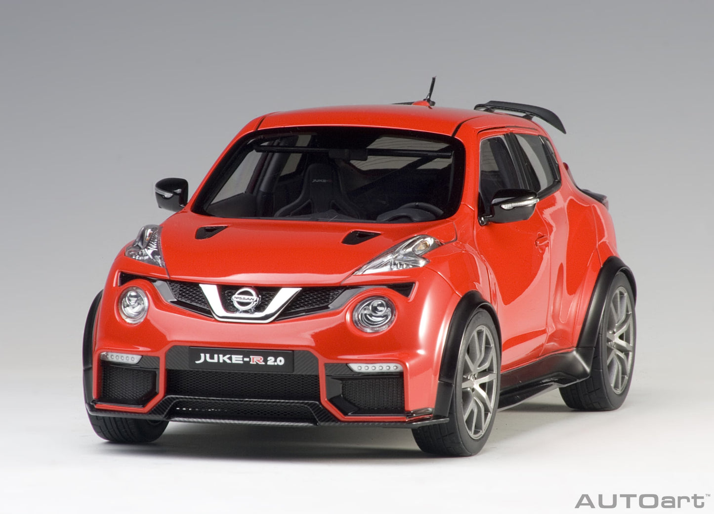 AUTOart 1:18 Nissan Juke-R 2.0 (Red) 77457