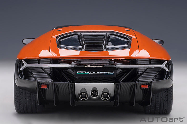 AUTOART 1:18 LAMBORGHINI CENTENARIO (ARANCIO ARGOS/PEARL ORANGE) 79201