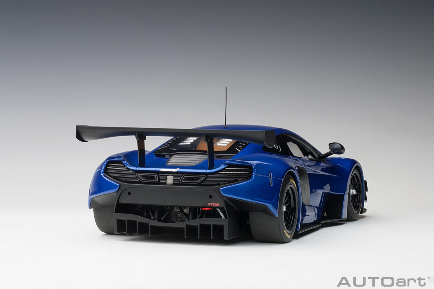 AUTOart 1:18 McLaren 650S GT3 Plain Body Version (Blue Metallic) 81641