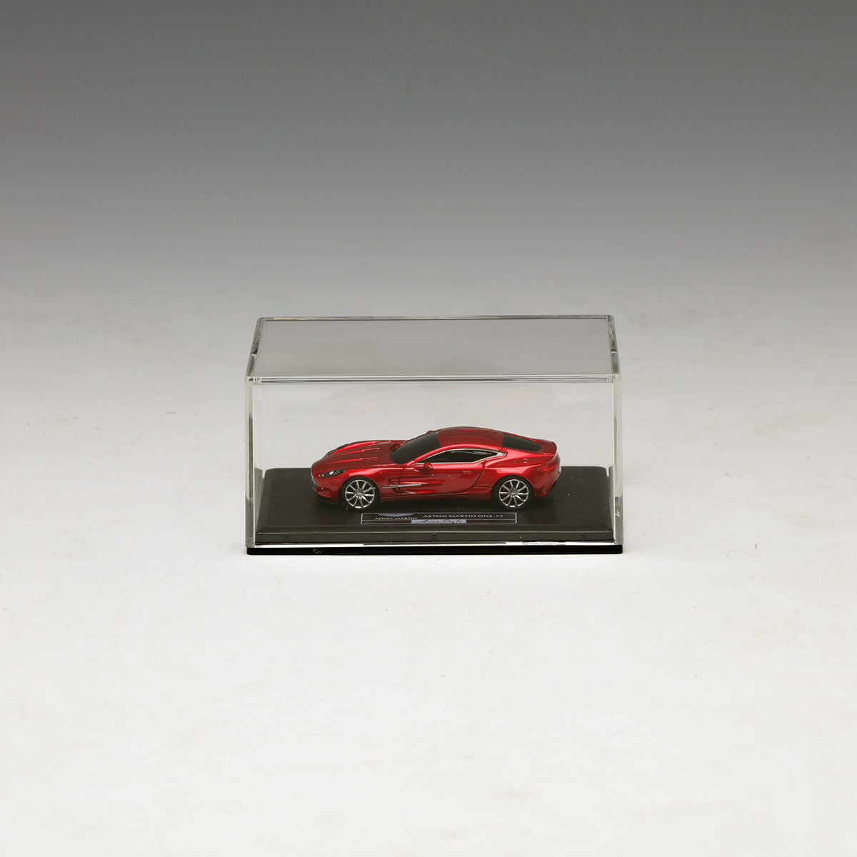 Frontiart AvanStyle 1:87 Aston Martin one-77 Red AS011-40