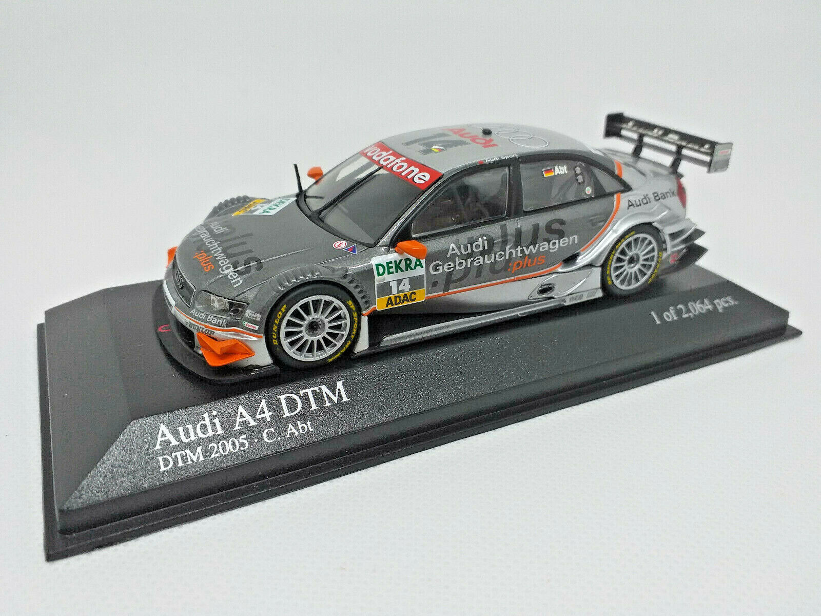 Minichamps 1:43 Audi A4 Audi Sport Team Joest #14 DTM 2005