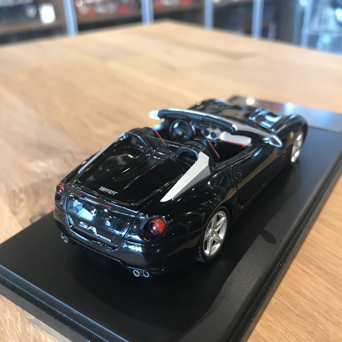 TSM 1:43 2011 Ferrari 599 Sa Aperta Roadster Black TSM11FJ005