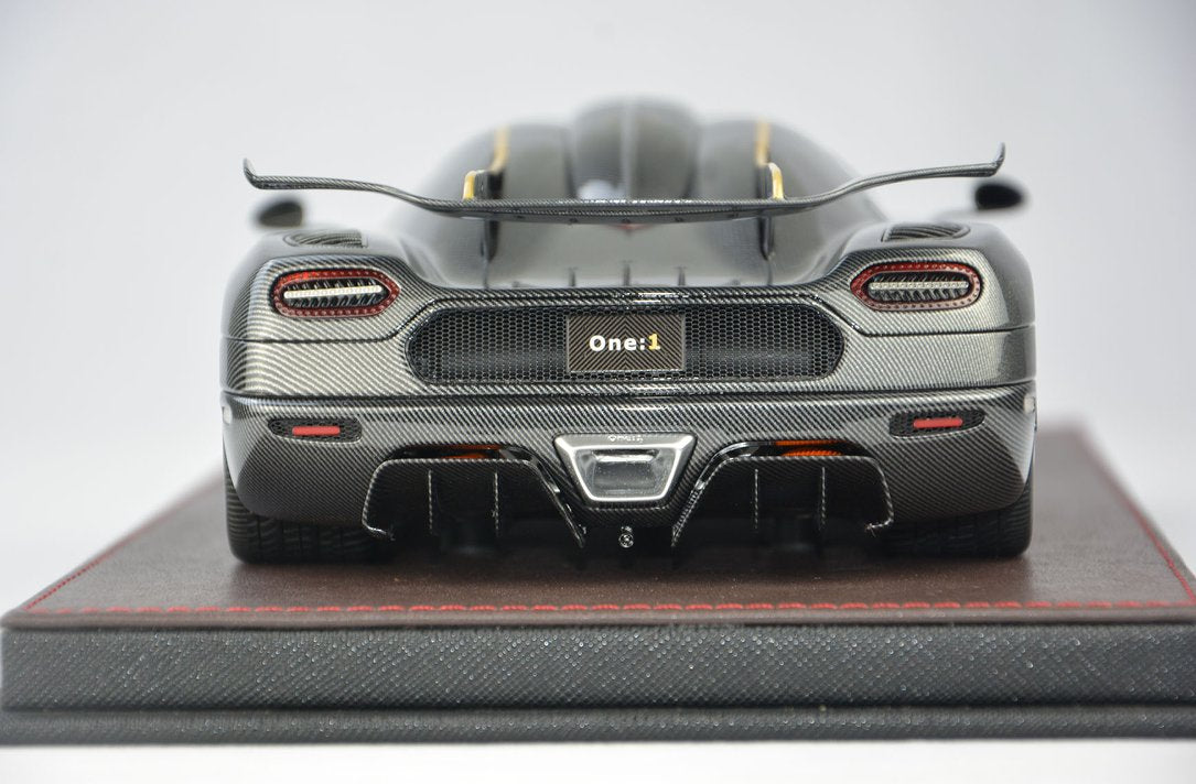 Frontiart 1:18 Koenigsegg one 1 Carbon Grey Gold F033-117