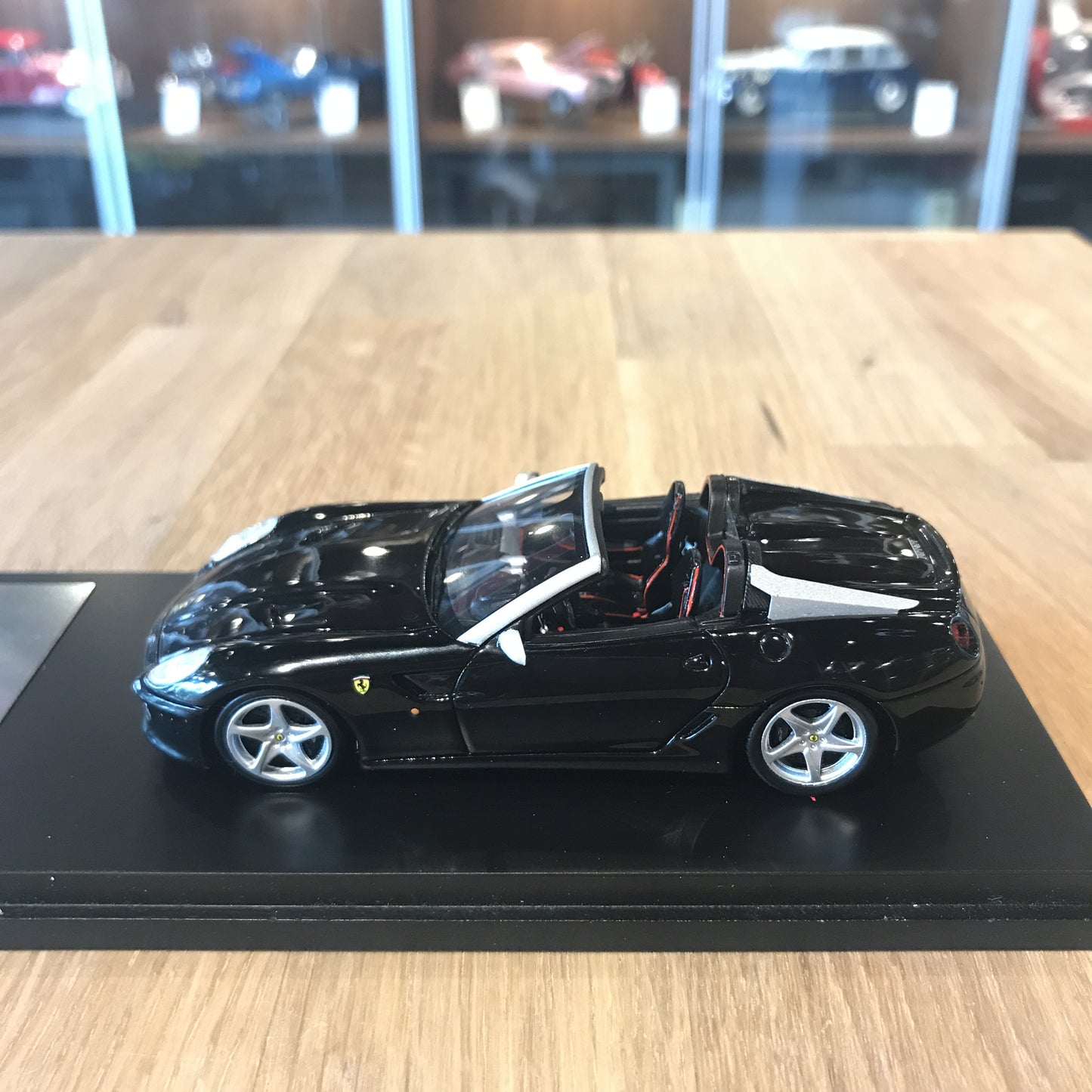 TSM 1:43 2011 Ferrari 599 Sa Aperta Roadster Black TSM11FJ005